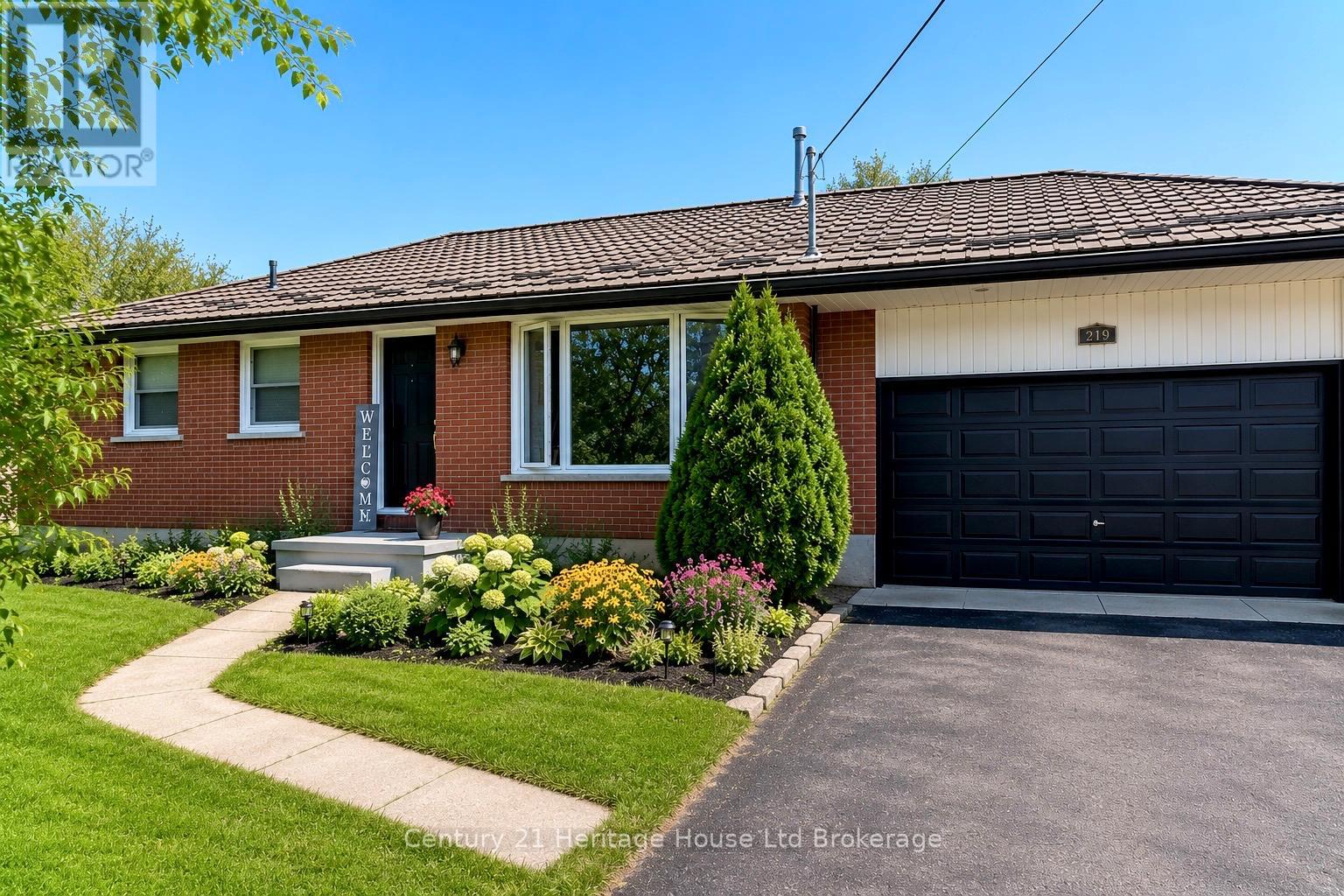 219 BROCK STREET, Zorra (Thamesford)