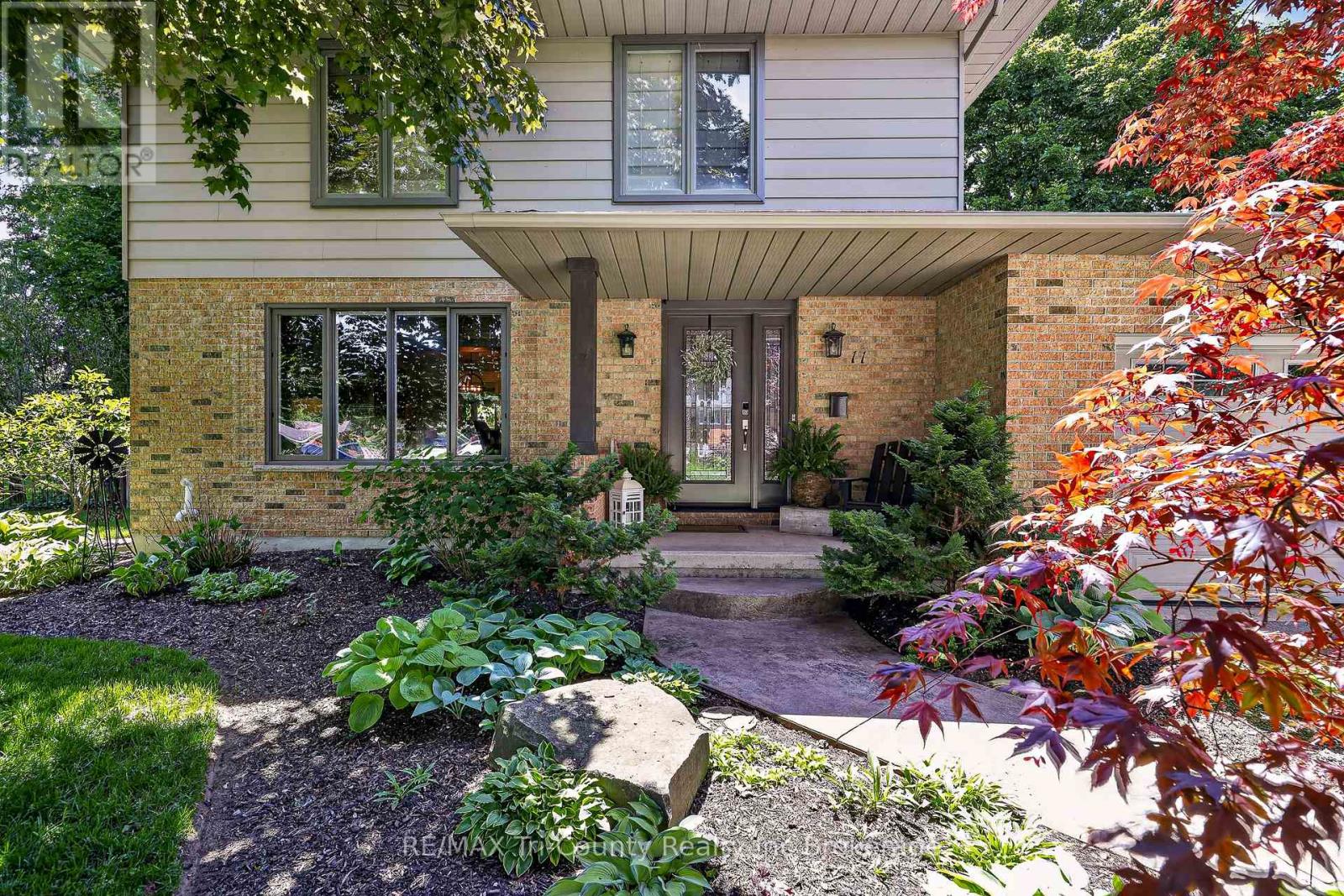 11 ADAMS AVENUE, Tillsonburg