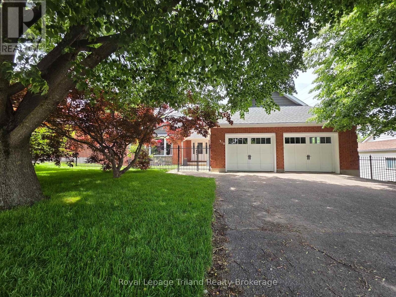 310 FINKLE STREET, Woodstock (Woodstock - South)