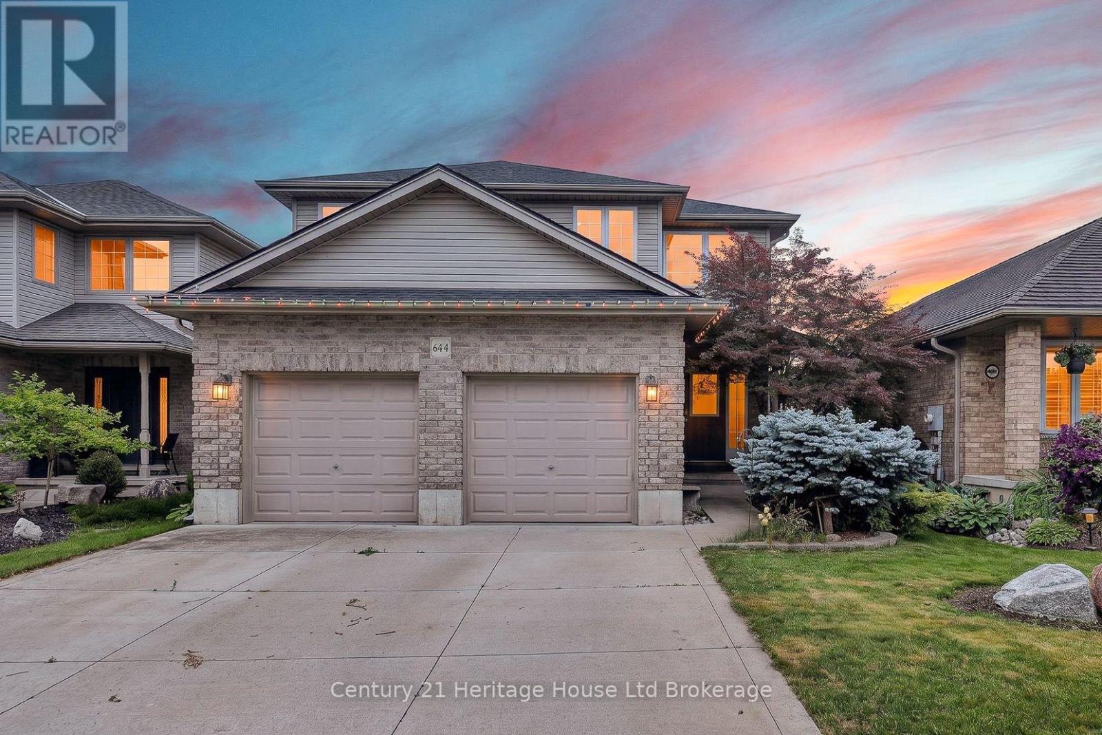 644 HUMMINGBIRD CRESCENT, Woodstock (Woodstock - North)
