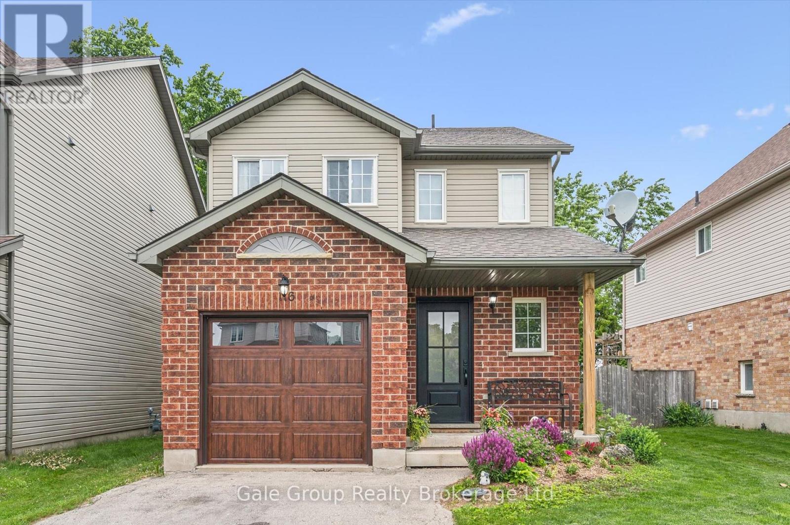 116 GIBBONS DRIVE, Centre Wellington (Fergus)