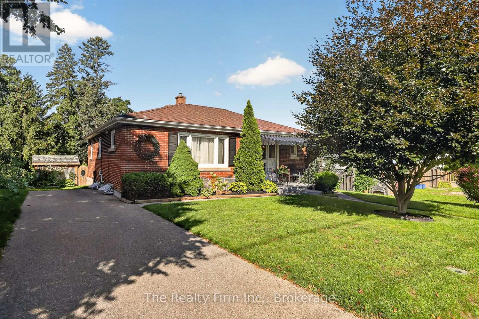 14 EAST PARK DRIVE, Woodstock (Woodstock - South)
