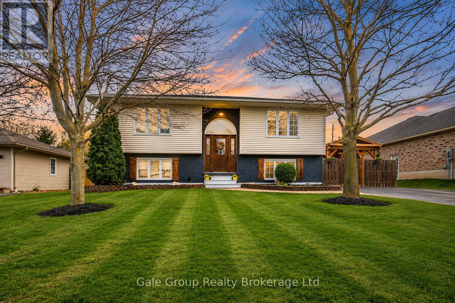22 LORRAINE AVENUE, Tillsonburg