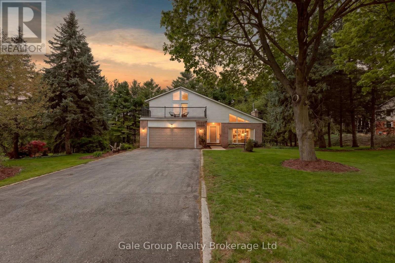 1 SUMMIT CRESCENT, Woodstock (Woodstock - North)