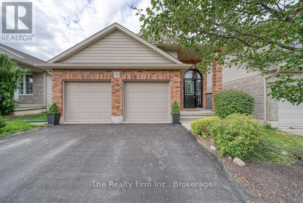 4 KERR CRESCENT, Ingersoll (Ingersoll - North)