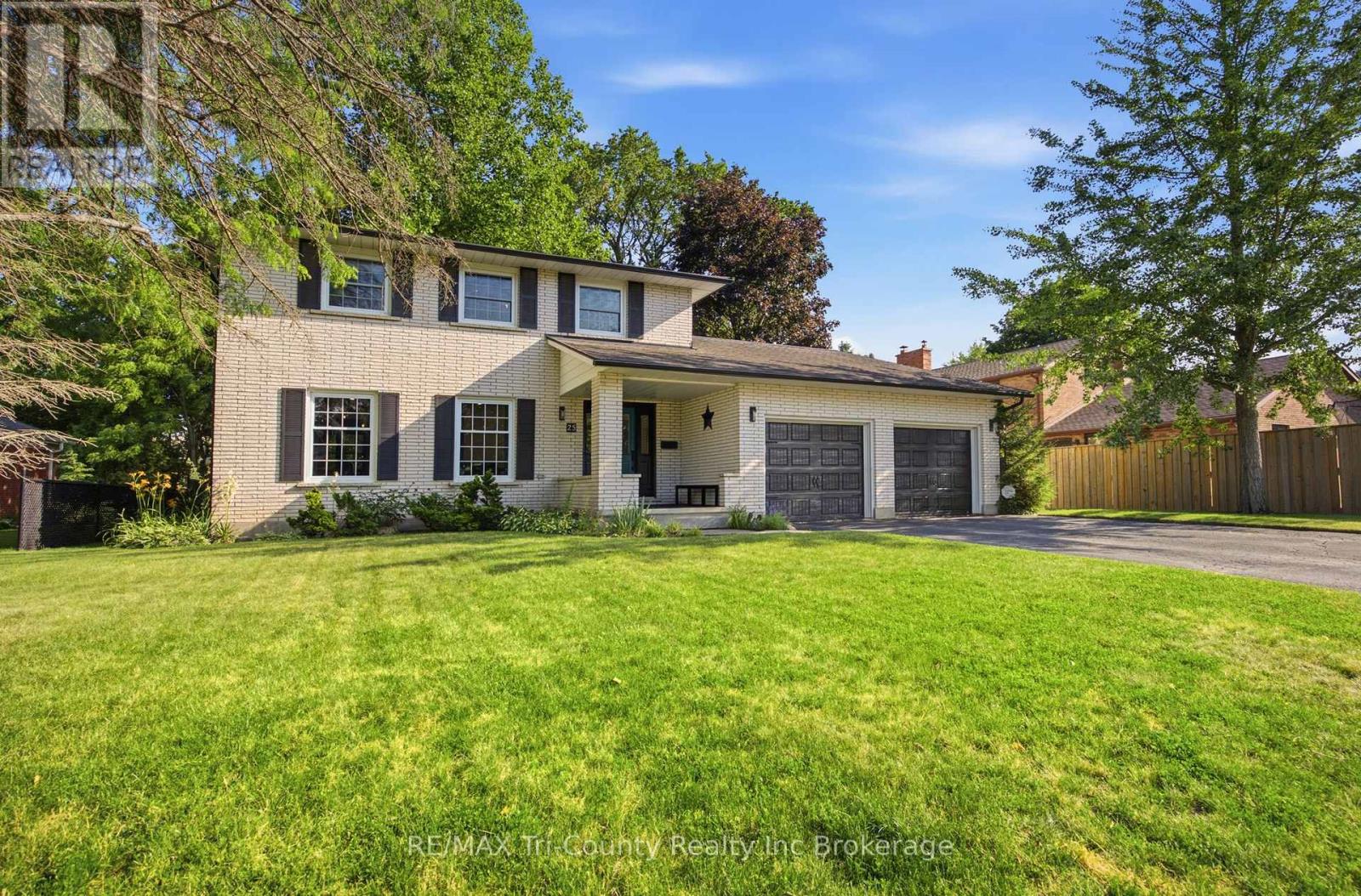 25 DEMEYERE AVENUE, Tillsonburg