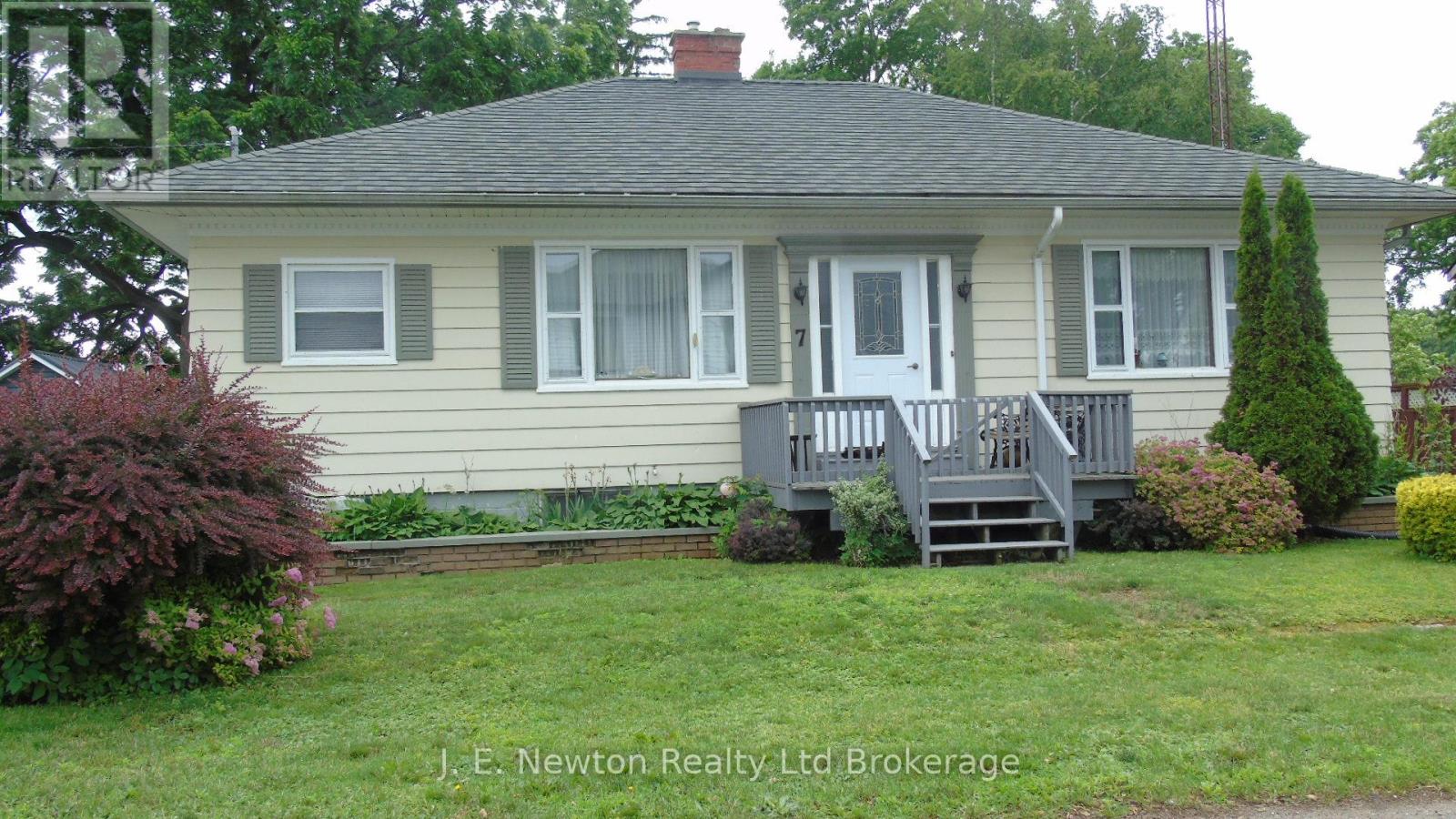 7 ADAMS STREET, Norfolk (Courtland)