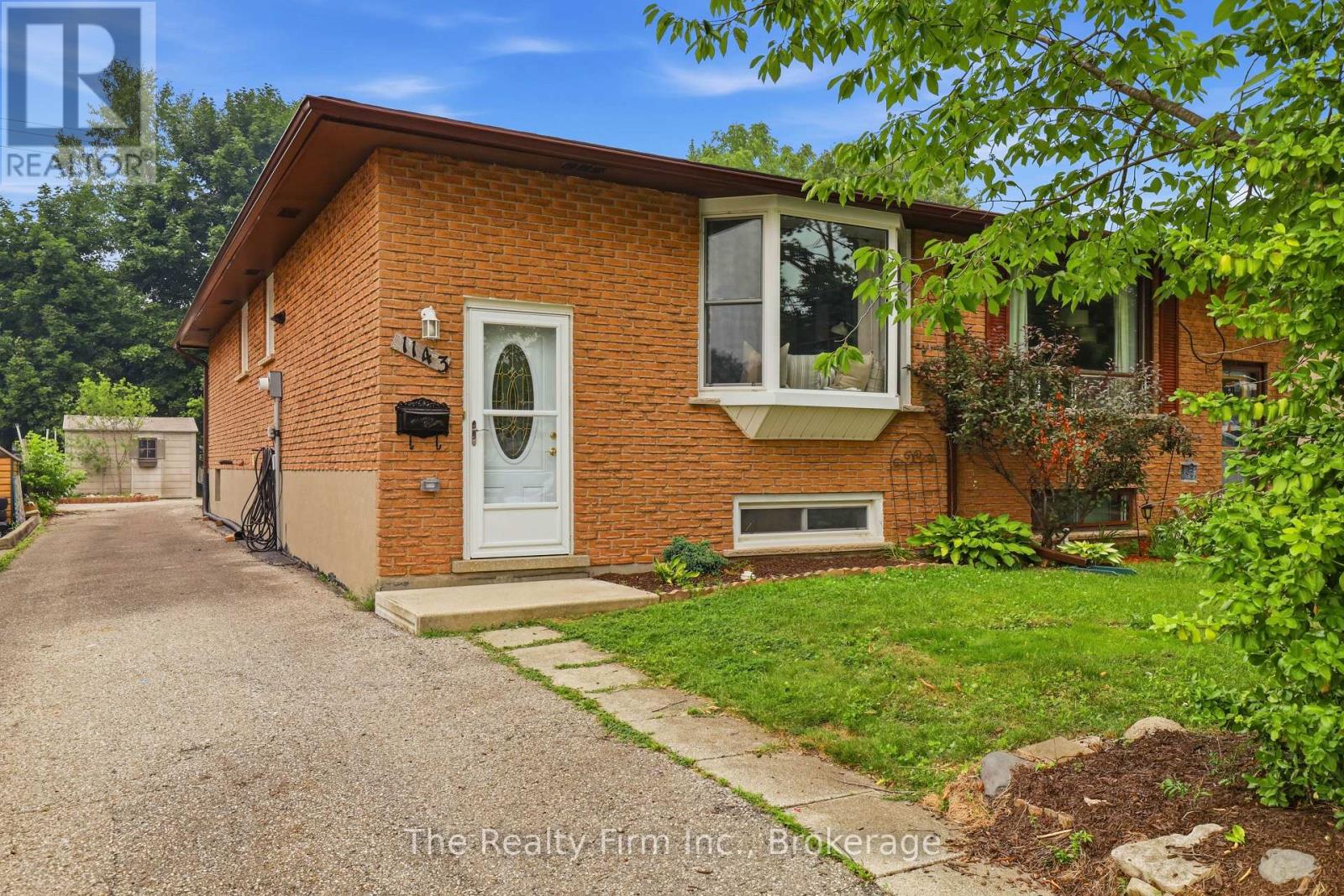 1143 WHEALAN ROAD, Woodstock (Woodstock - North)