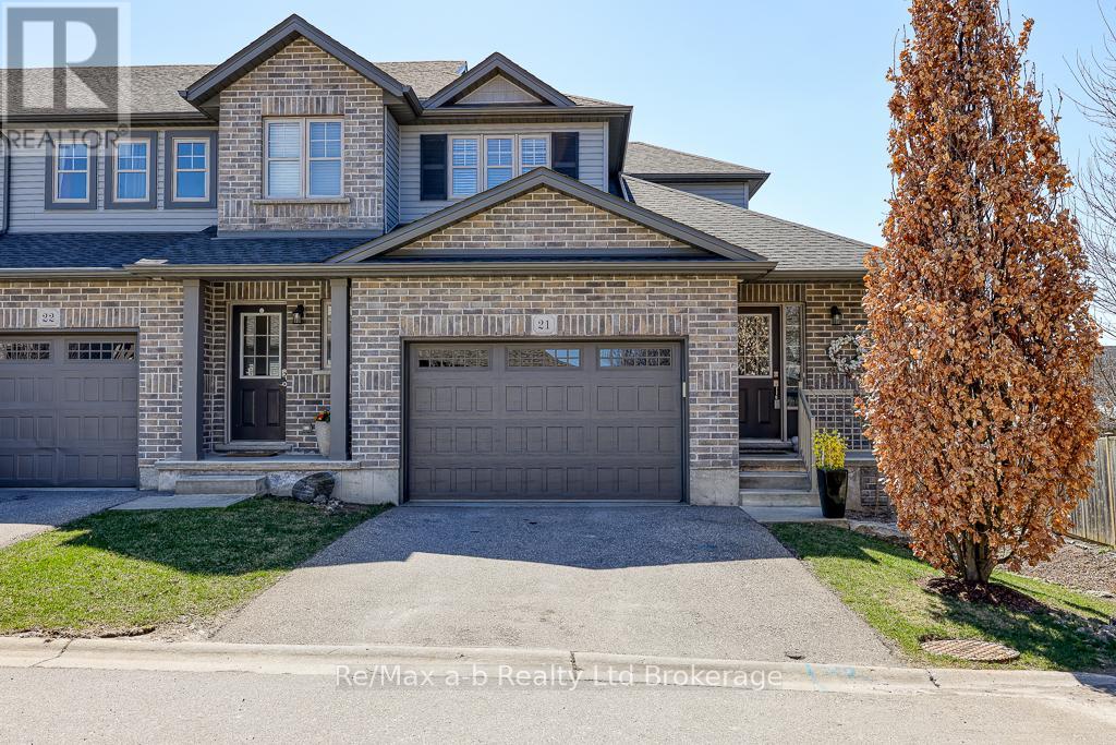 21 - 175 INGERSOLL STREET N, Ingersoll (Ingersoll - North)