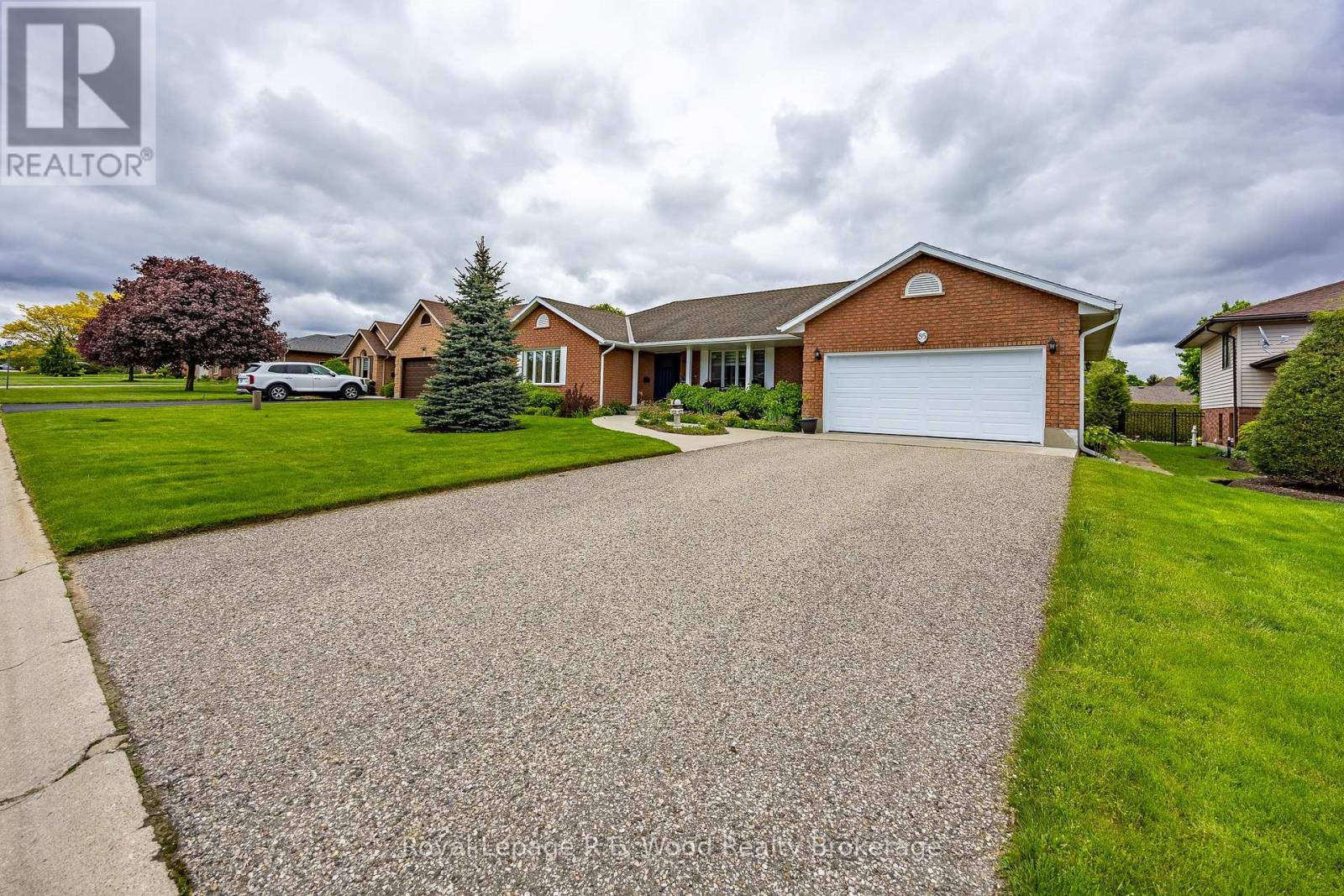 85 PARKWOOD DRIVE, Tillsonburg