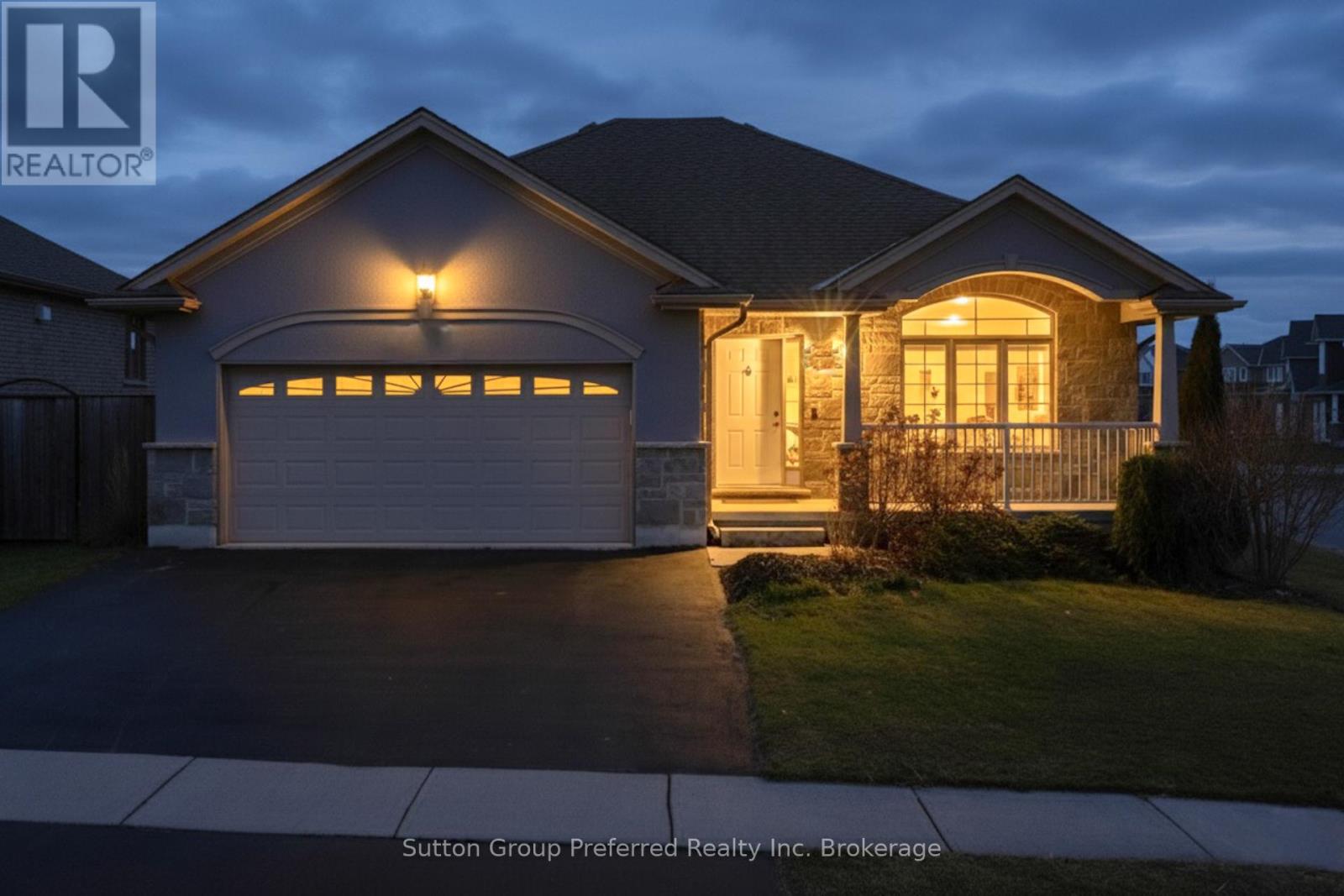 820 RIDGEWOOD DRIVE, Woodstock (Woodstock - North)