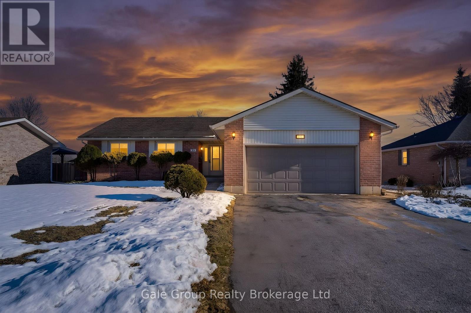 38 ADAMS AVENUE, Tillsonburg