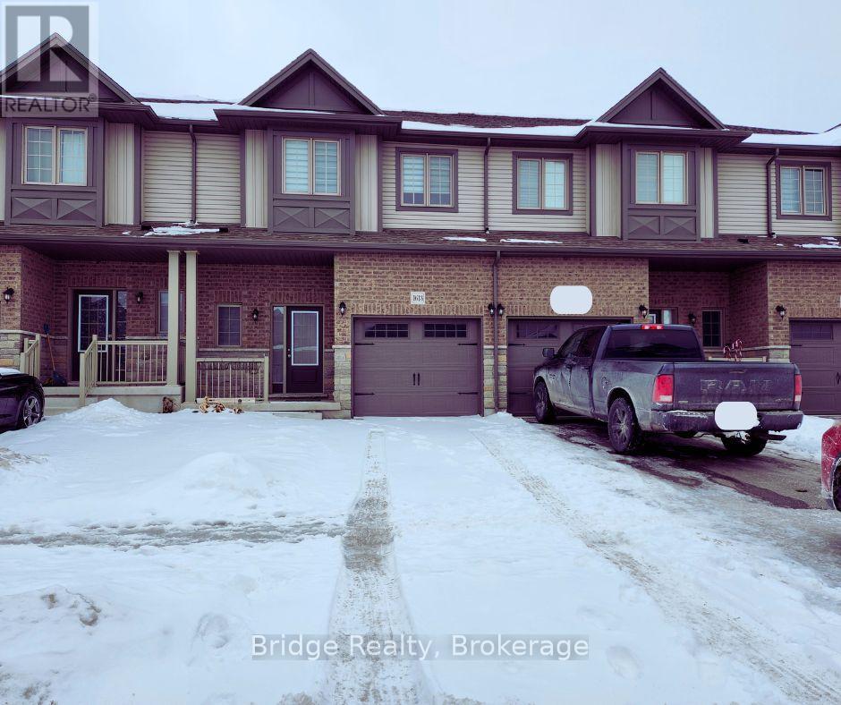 1613 DUNKIRK AVENUE, Woodstock