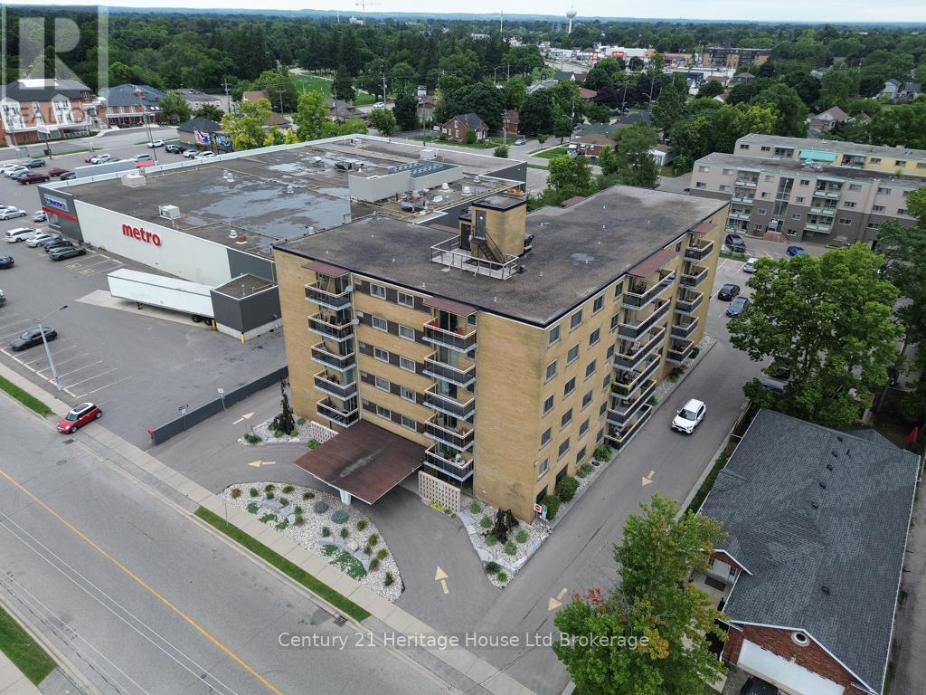 202 - 87 ST GEORGE STREET, Brantford