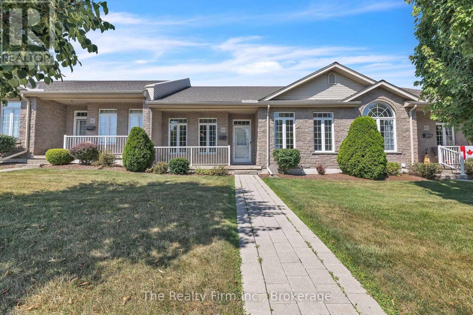 3 - 665 SOUTHWOOD WAY, Woodstock (Woodstock - South)