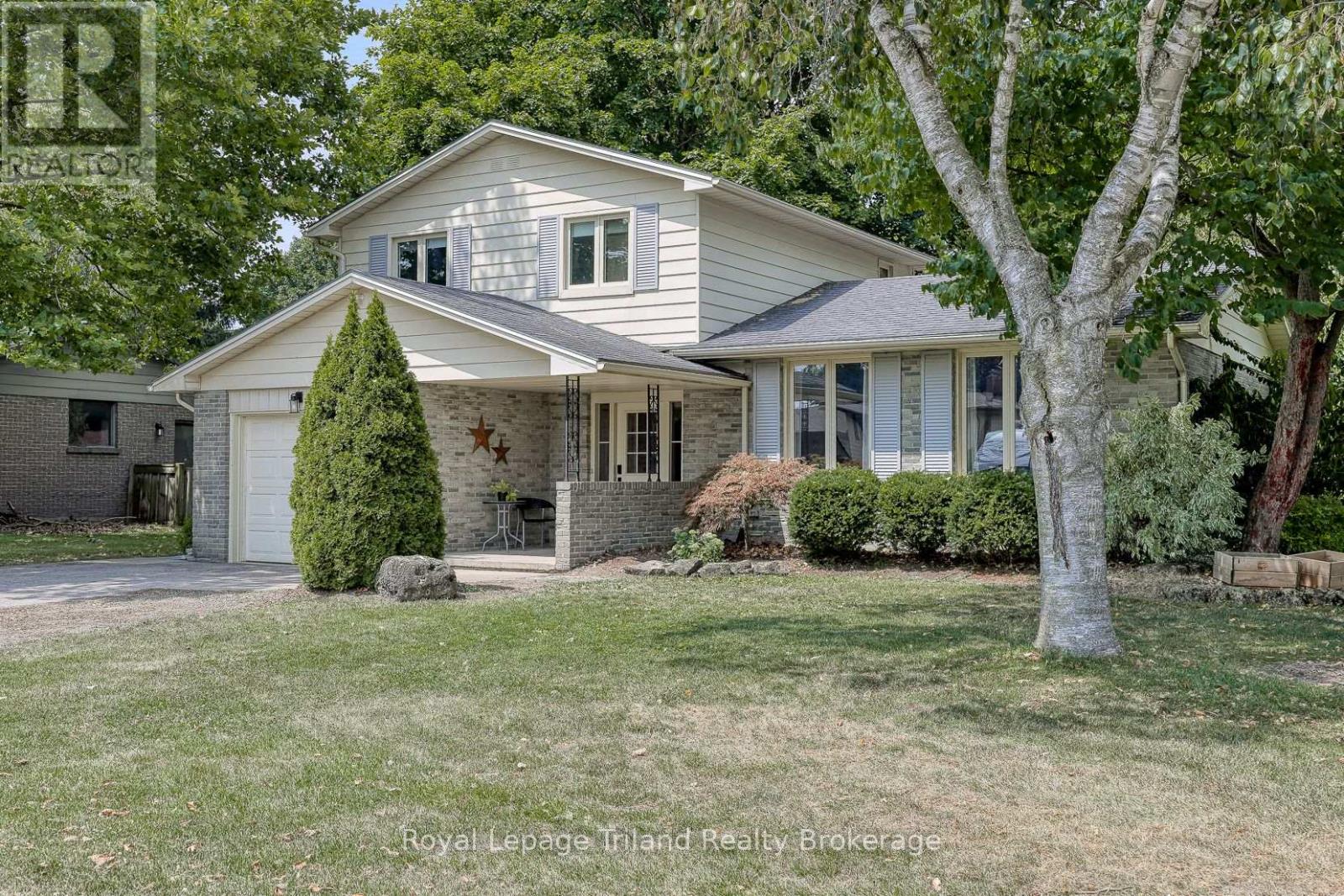 214 STANLEY STREET S, Zorra (Thamesford)