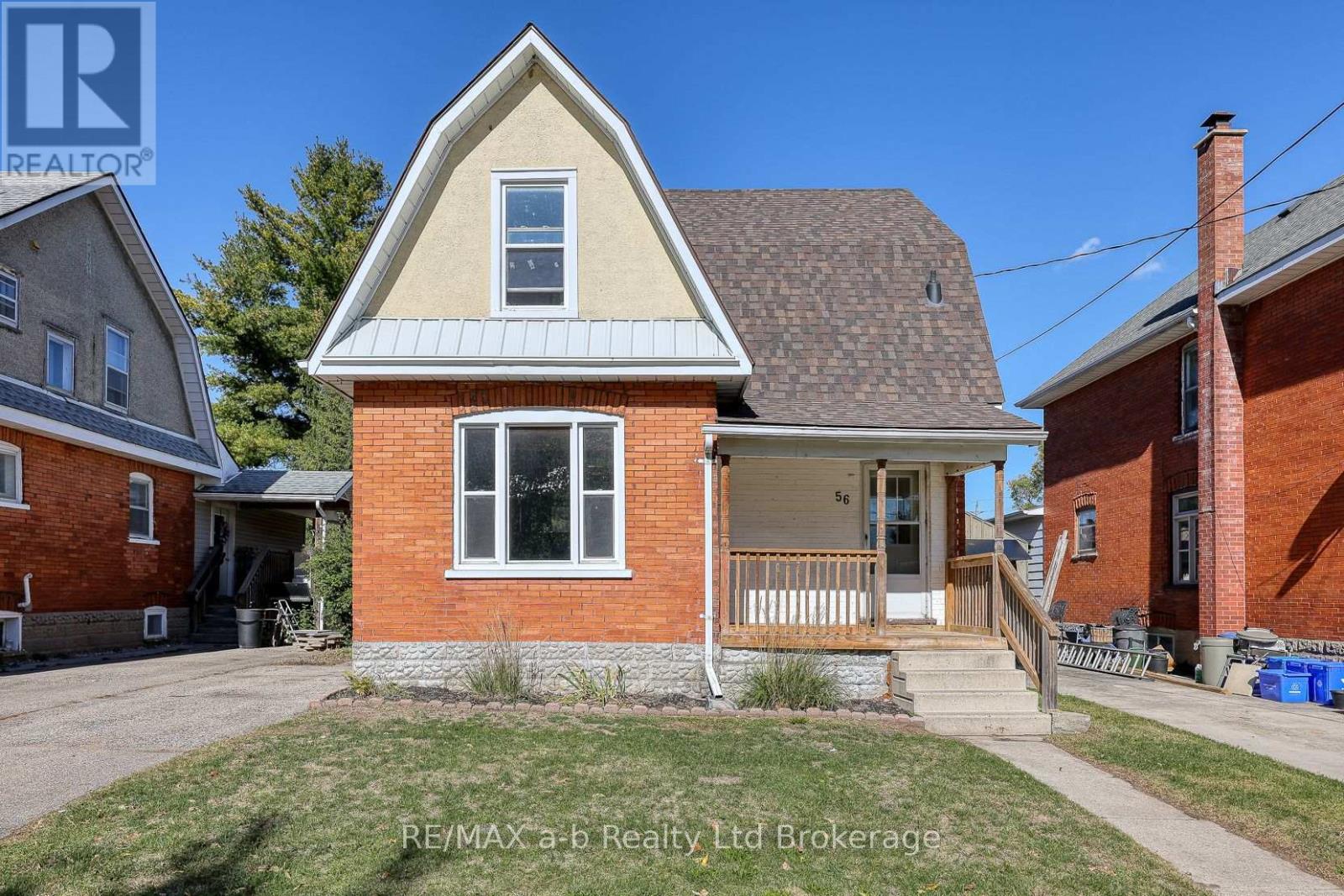 56 LONDON STREET W, Tillsonburg
