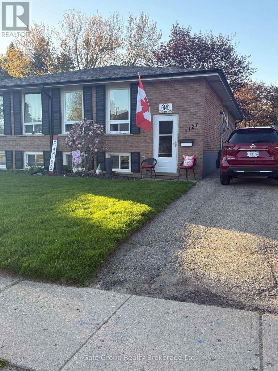1127 PEARSON DRIVE, Woodstock (Woodstock - North)