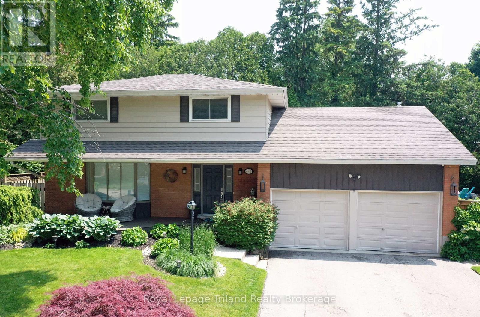 444 LEE AVENUE, Woodstock (Woodstock - North)