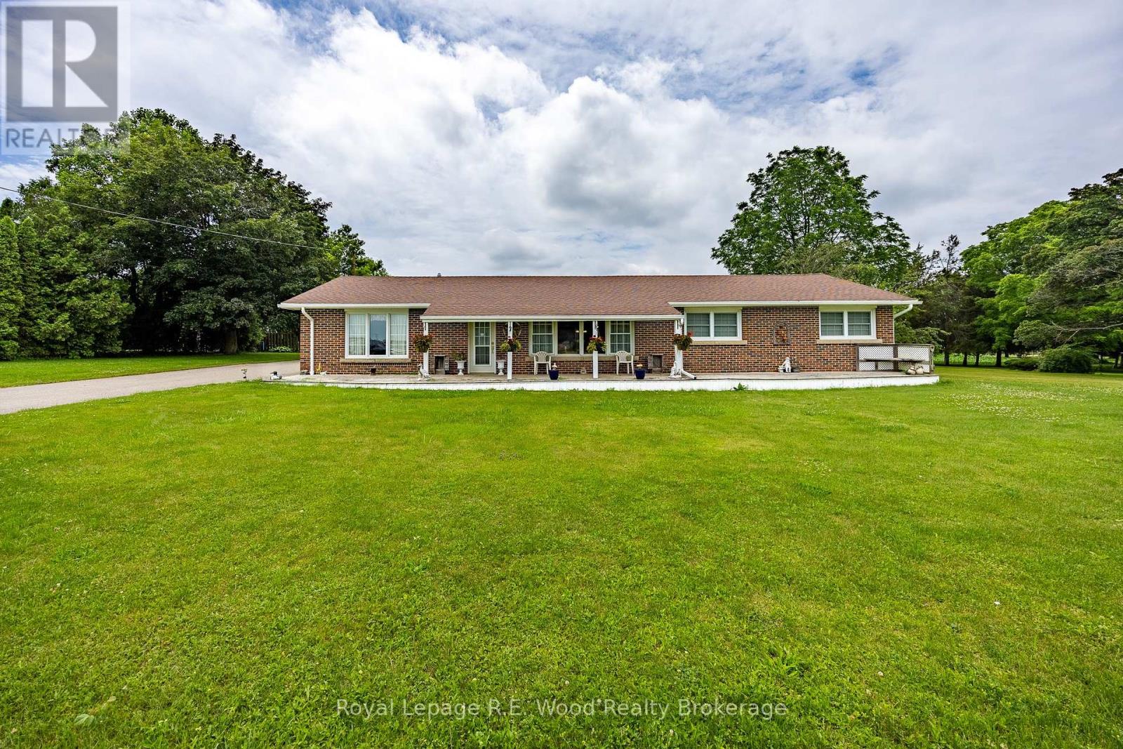 332483 PLANK LINE, South-West Oxford