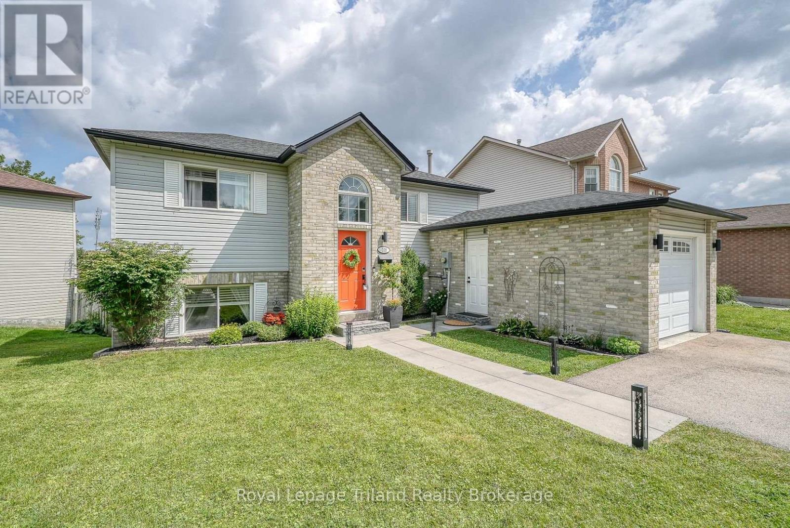 109 CANROBERT STREET, Woodstock (Woodstock - South)