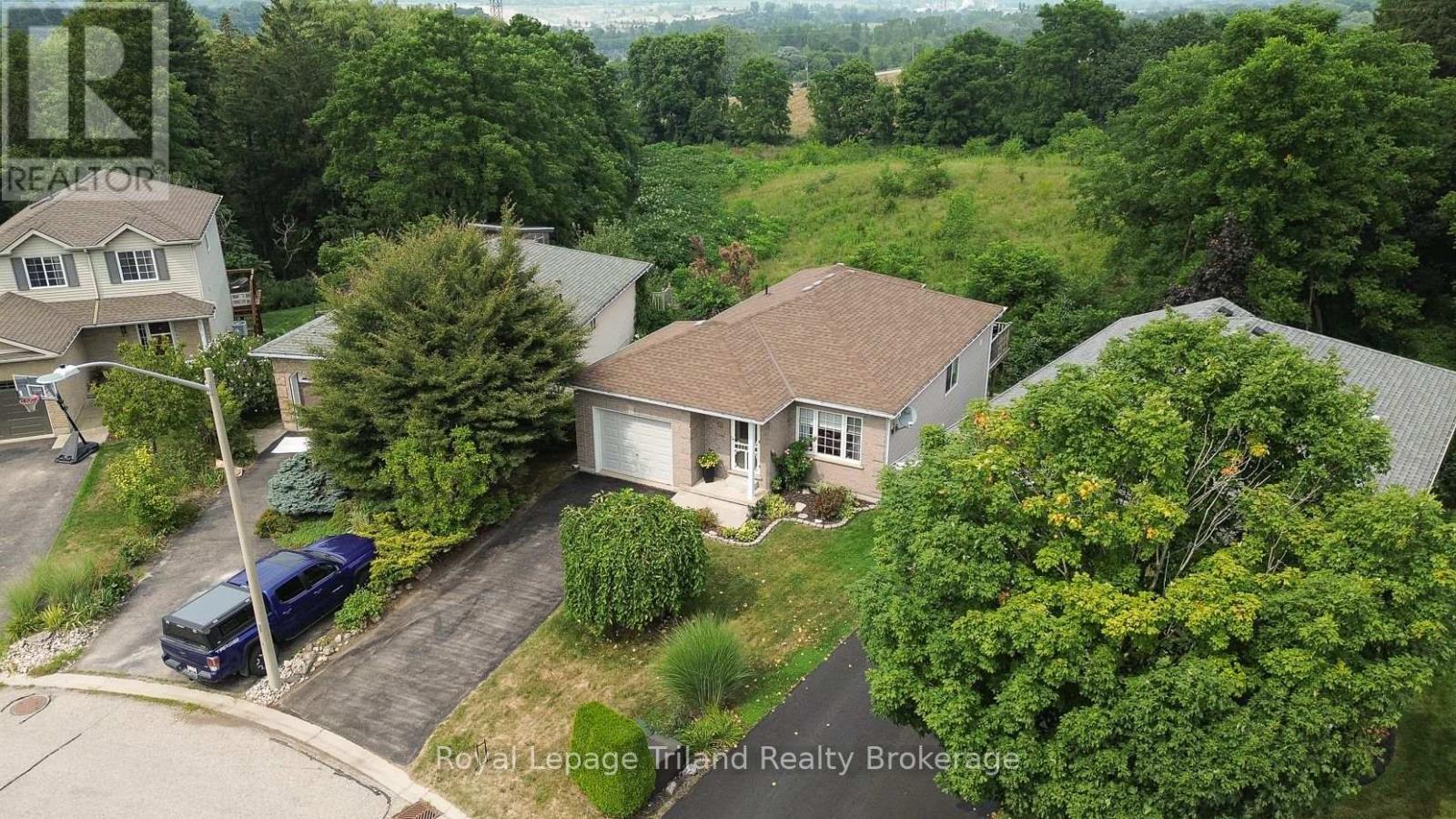 36 ROSSITER ROAD, Ingersoll (Ingersoll - South)