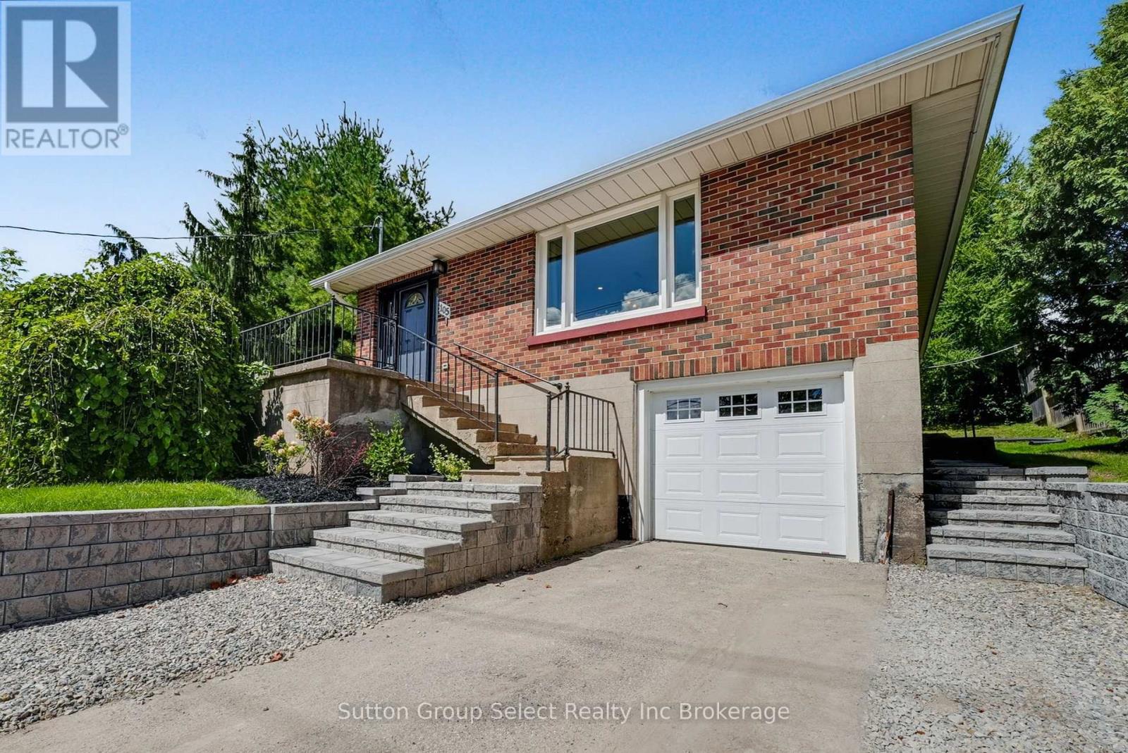 105 KING STREET E, Ingersoll (Ingersoll - South)