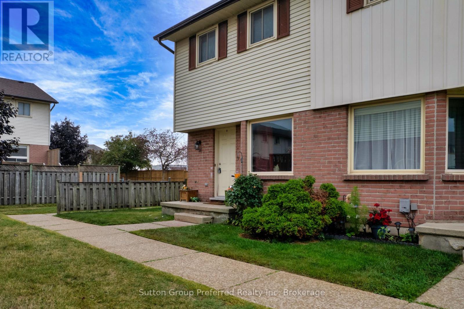 28 - 1093 NELLIS STREET, Woodstock (Woodstock - North)