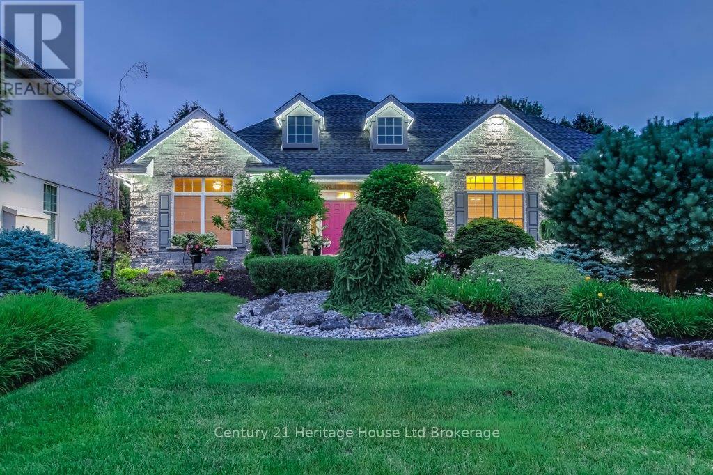 596 LAKEVIEW DRIVE, Woodstock (Woodstock - North)