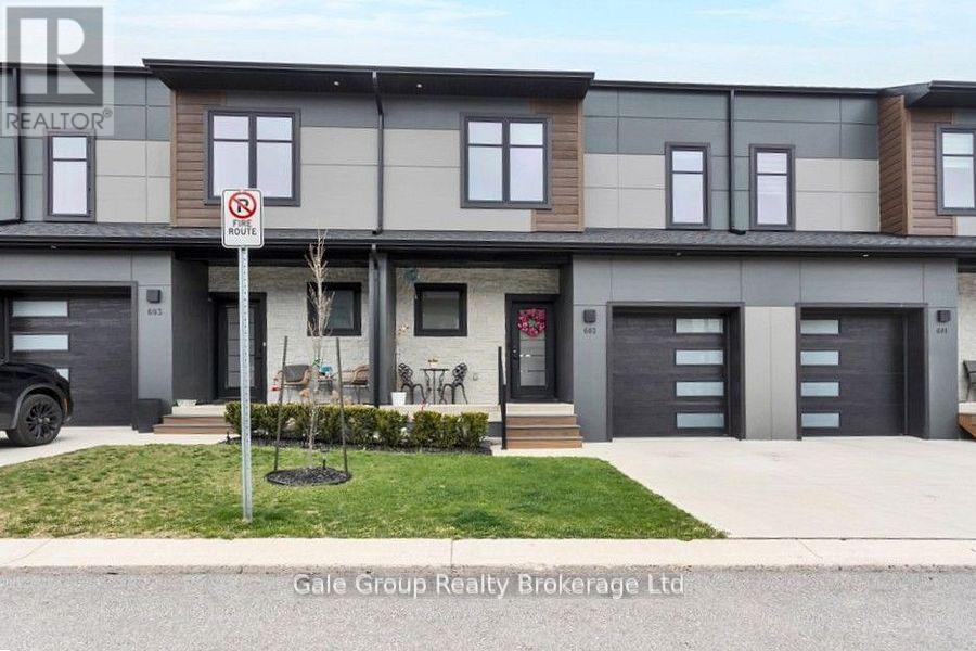 602 - 361 QUARTER TOWN LINE, Tillsonburg