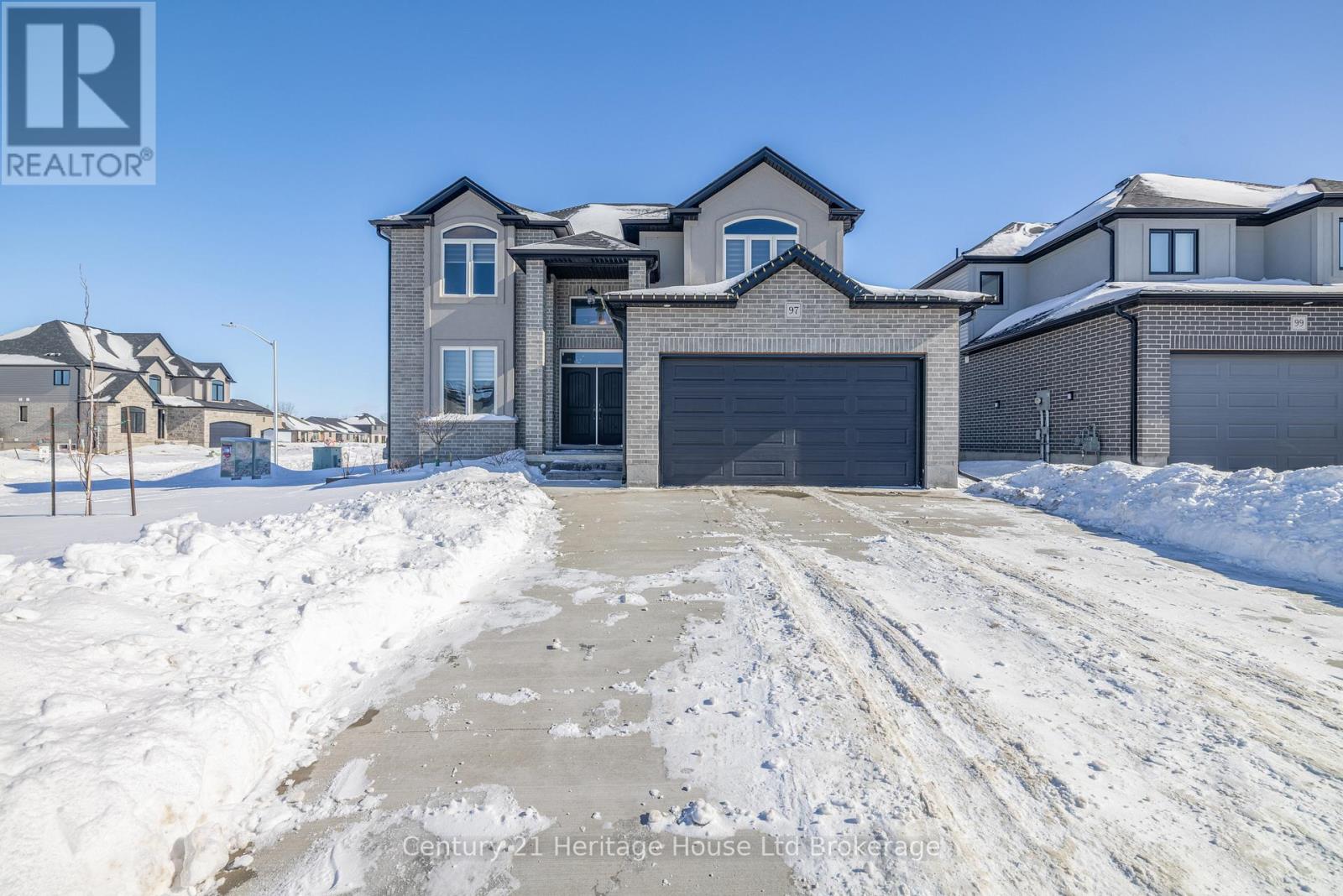 97 BEECH BOULEVARD, Tillsonburg