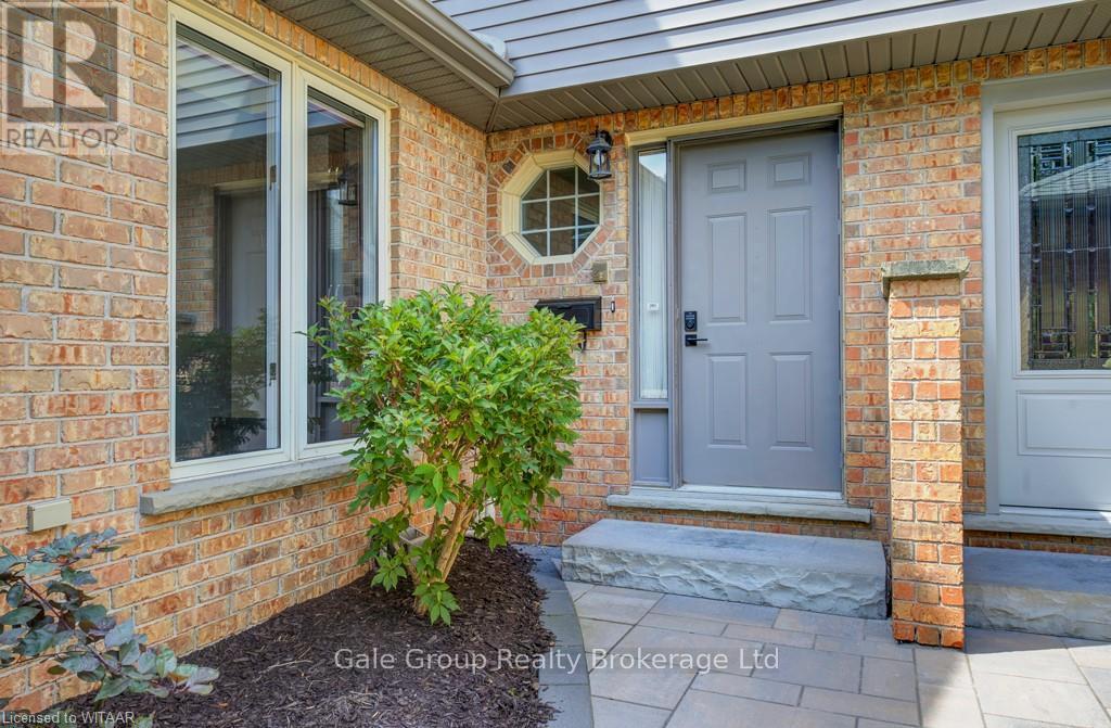 667 LANSDOWNE AVENUE, Woodstock