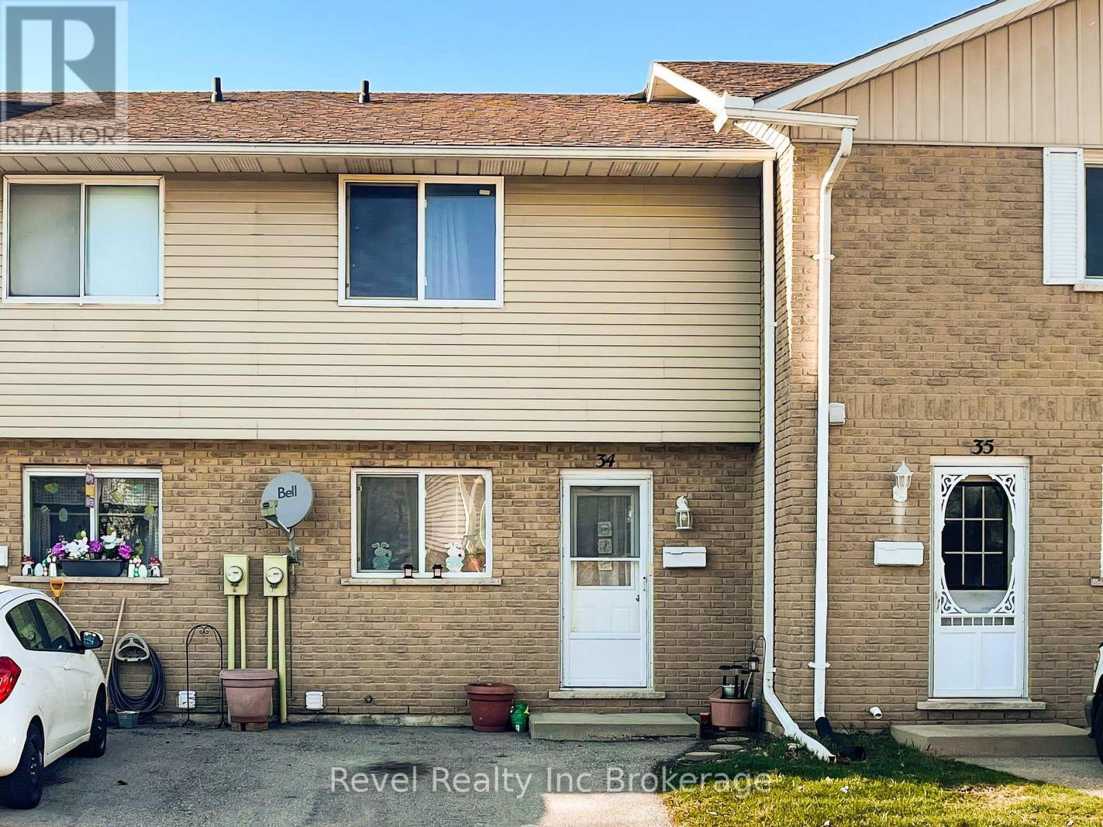 34 - 1059 NELLIS STREET, Woodstock (Woodstock - North)