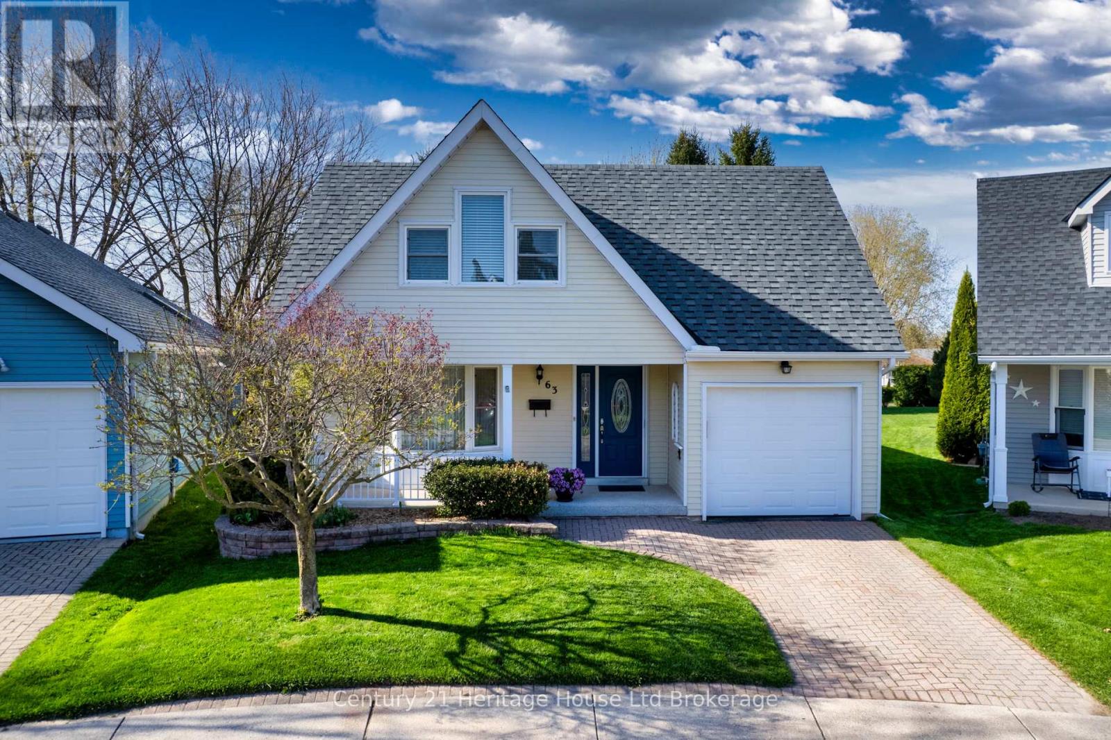 63 HAWKINS CRESCENT, Tillsonburg