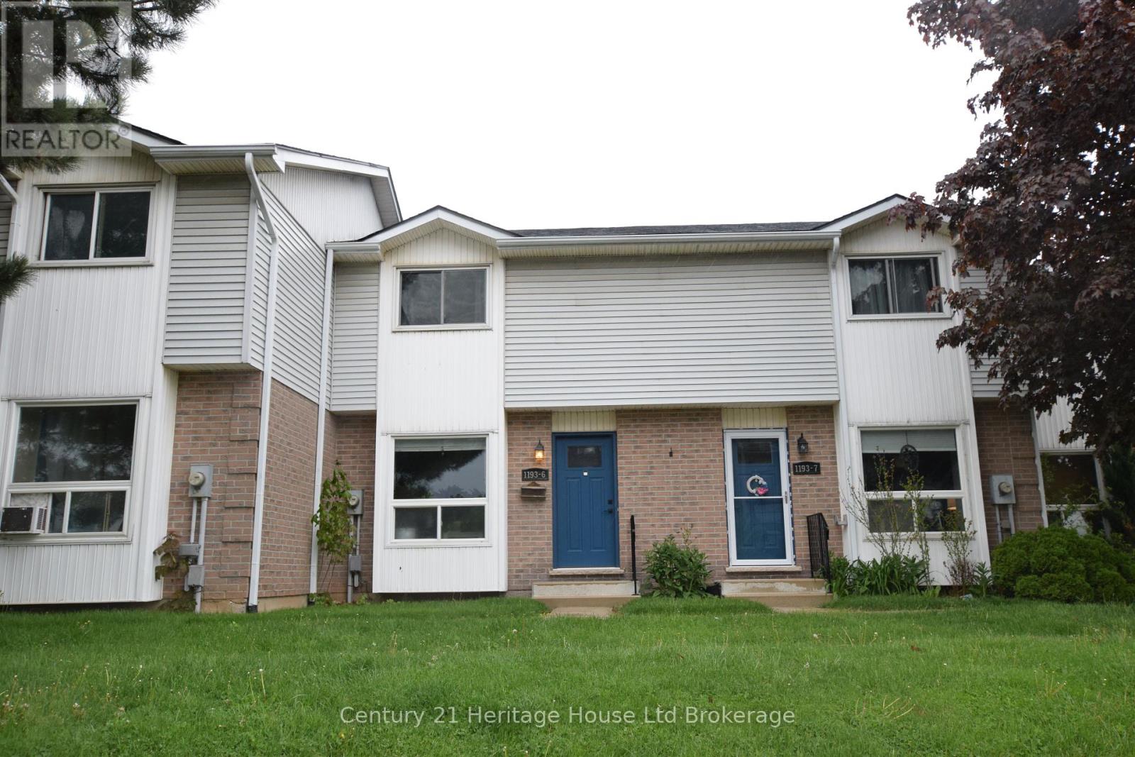 6 - 1193 NELLIS STREET, Woodstock (Woodstock - North)