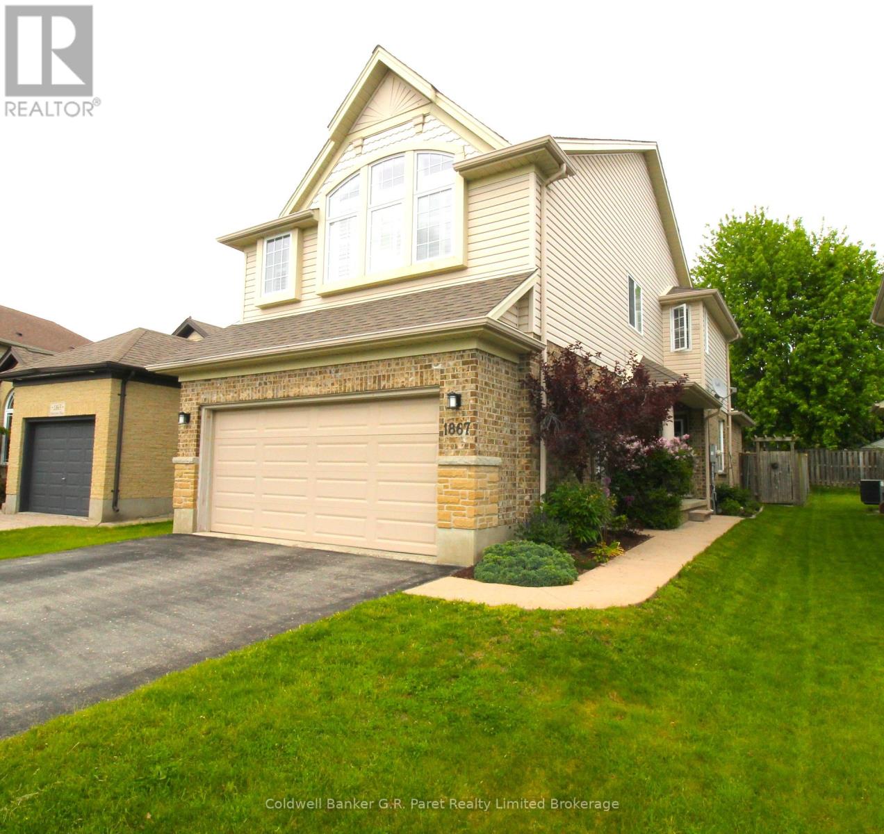 1867 WATERWHEEL PLACE, London North (North C)