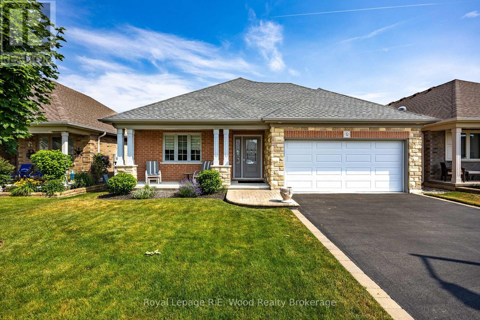 32 ESSELTINE DRIVE, Tillsonburg