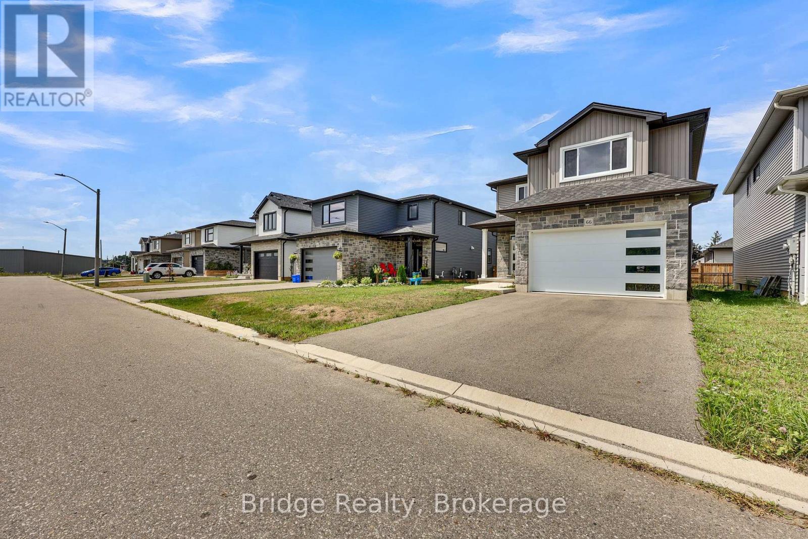 66 CASH CRESCENT, Ingersoll (Ingersoll - South)
