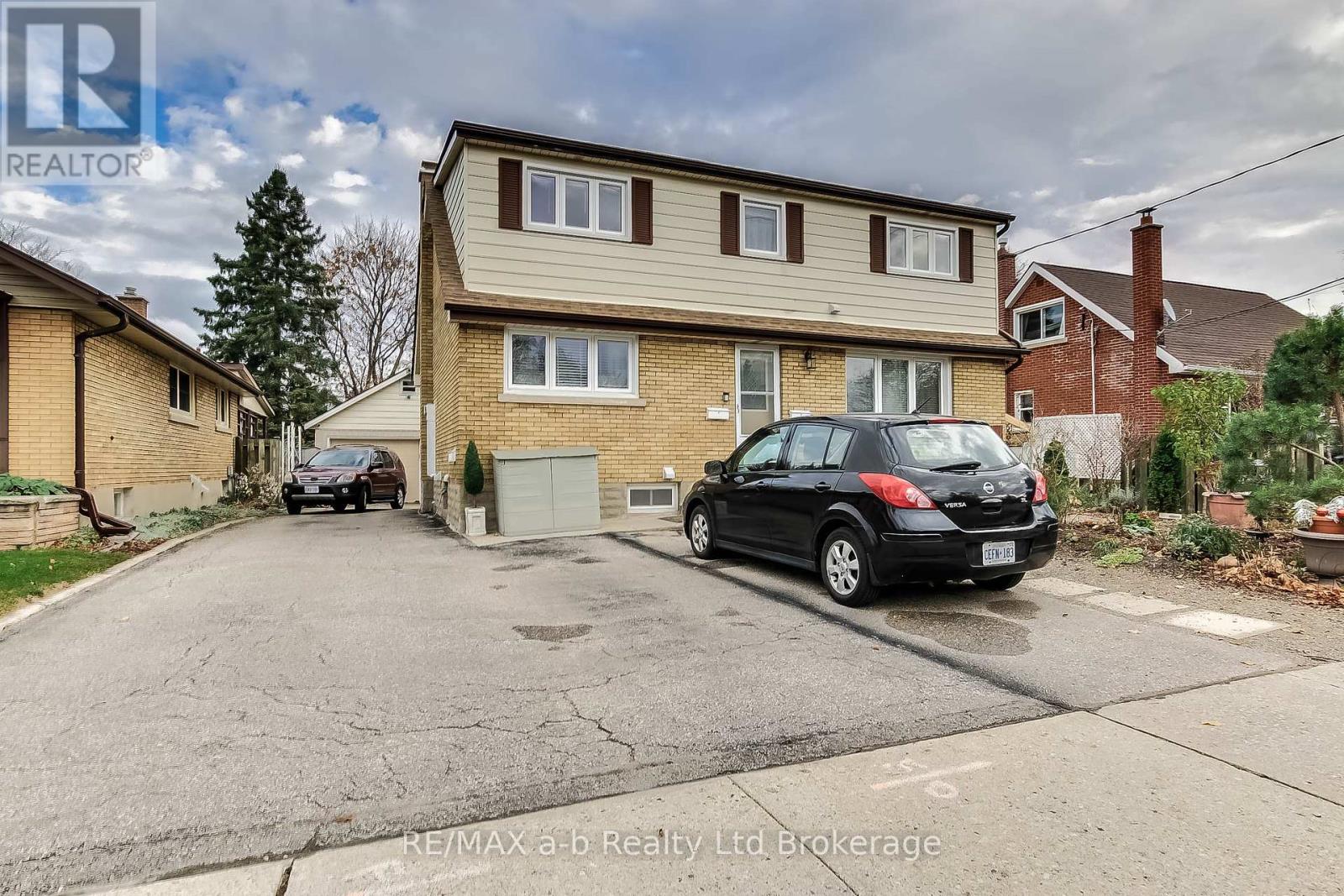 476 PROSPECT AVENUE, Kitchener