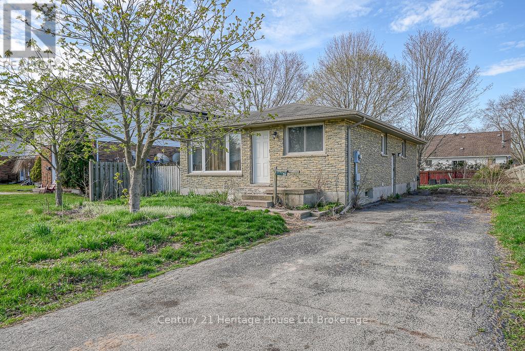 29 DEVONSHIRE AVENUE, Tillsonburg