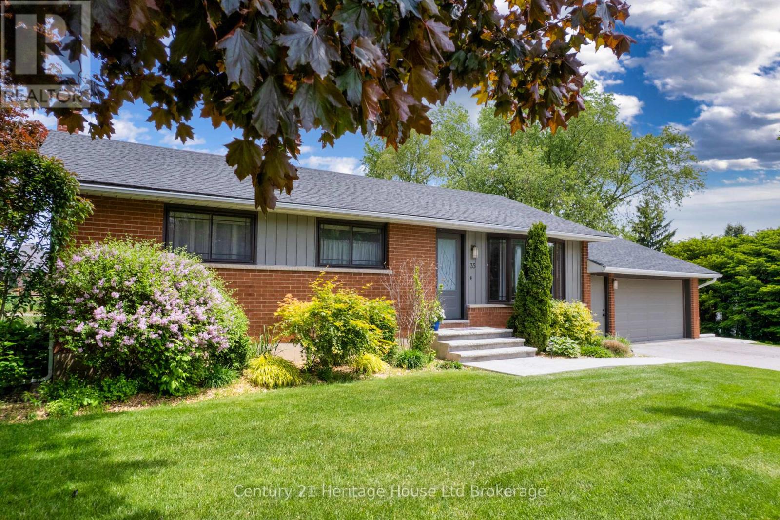 35 TANAGER DRIVE, Tillsonburg