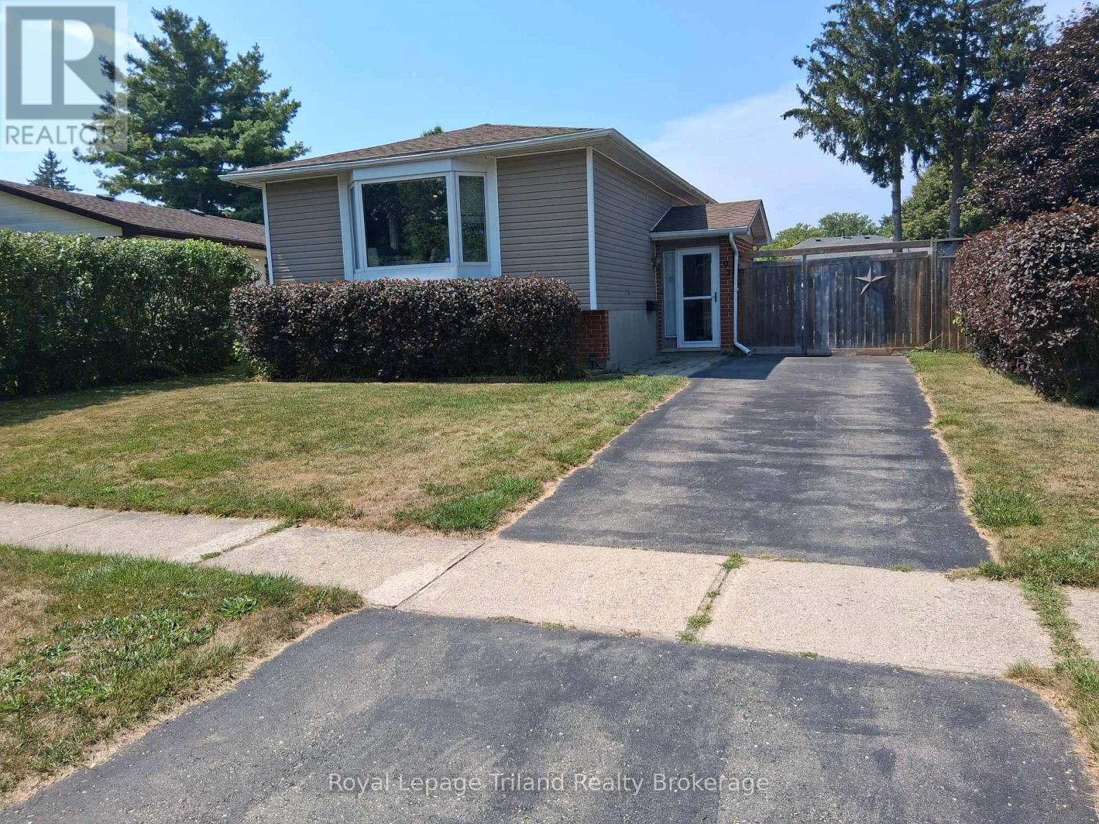 92 KEATS DRIVE, Woodstock (Woodstock - South)