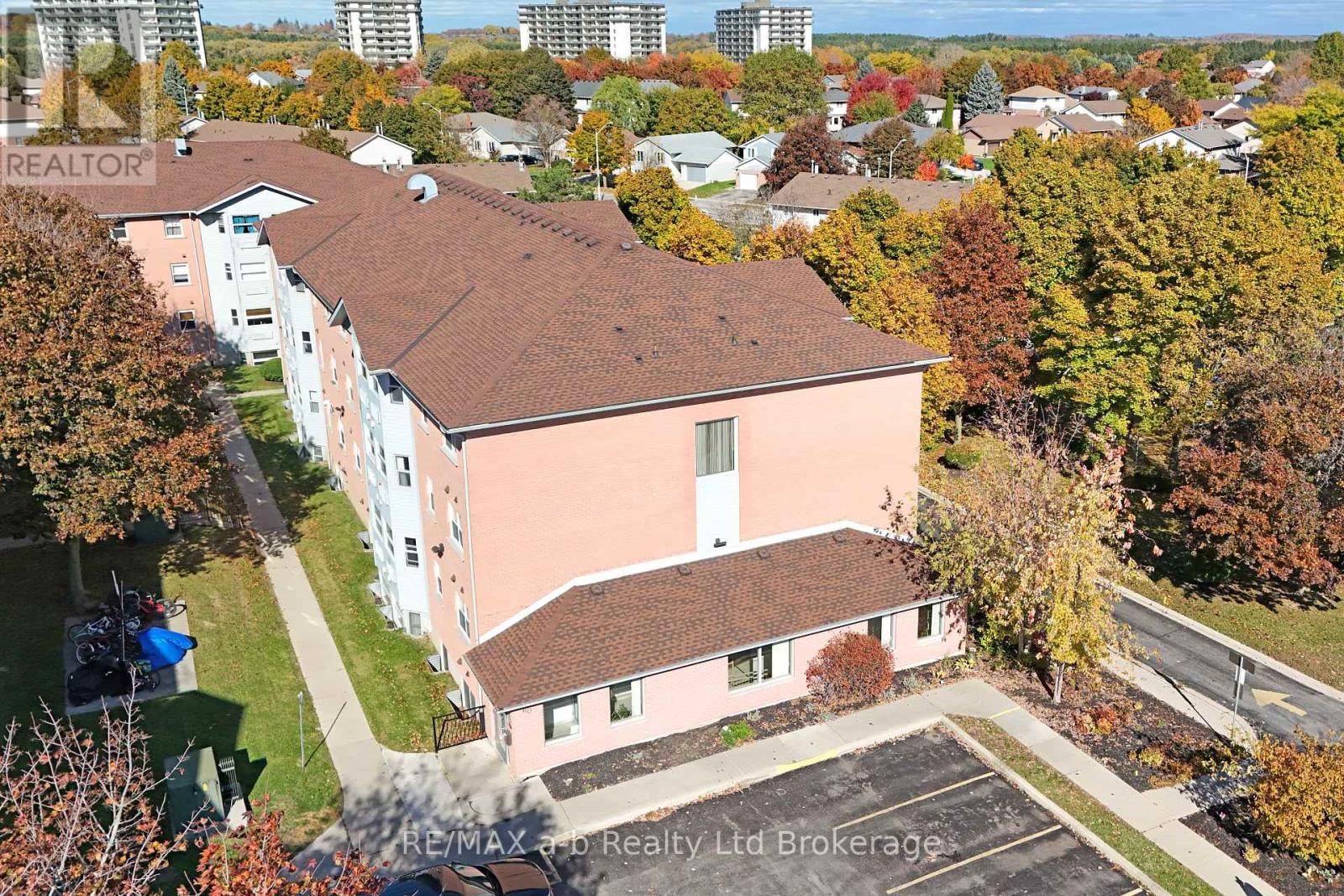 47 - 60 HIAWATHA ROAD, Woodstock (Woodstock - North)