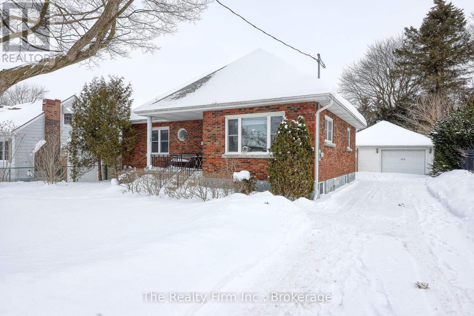 112 SYDENHAM STREET, Woodstock (Woodstock - North)