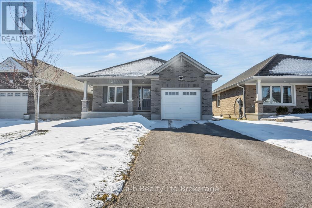 242 WILSON AVENUE, Tillsonburg