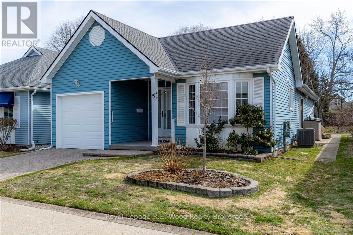 5 SINCLAIR DRIVE, Tillsonburg