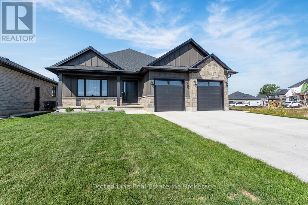 18 WALNUT DRIVE, Tillsonburg