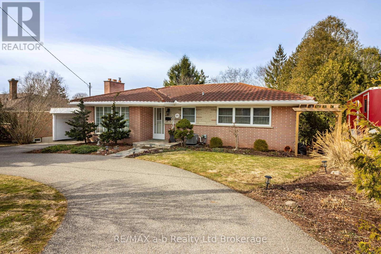 543 HIGHLAND DRIVE, Woodstock (Woodstock - North)