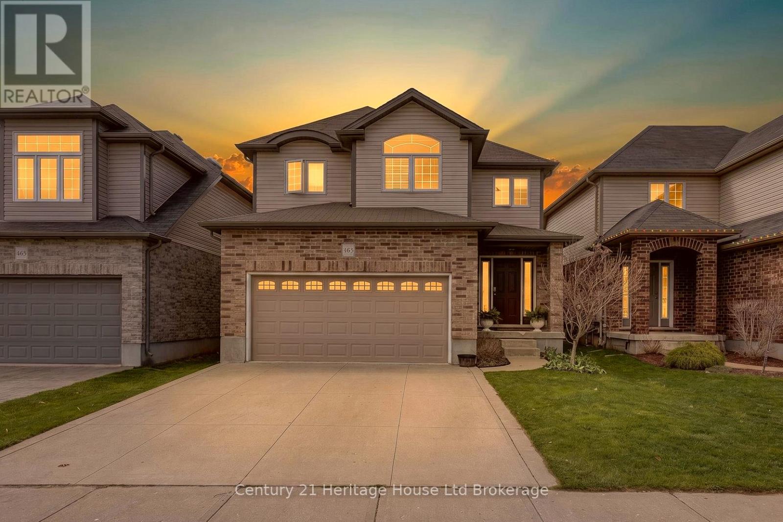 464 CHAMPLAIN AVENUE, Woodstock (Woodstock - South)