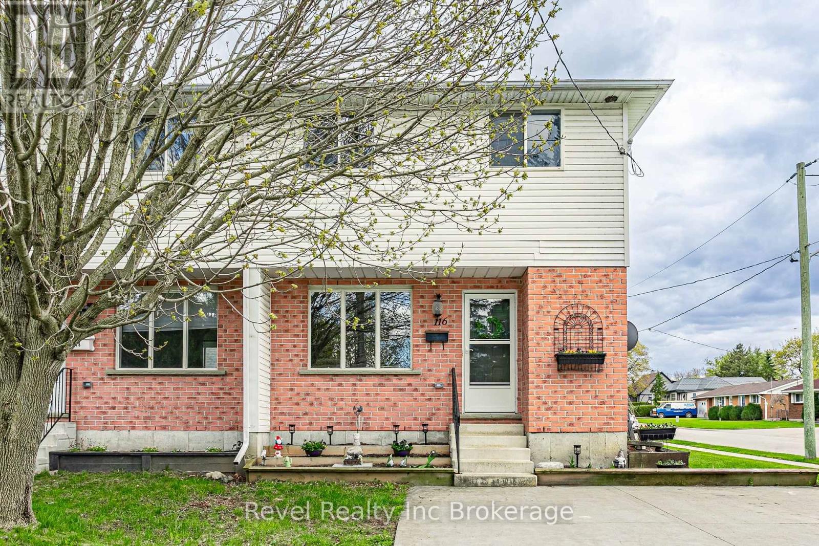 116 NORTH TOWN LINE, Ingersoll (Ingersoll - North)